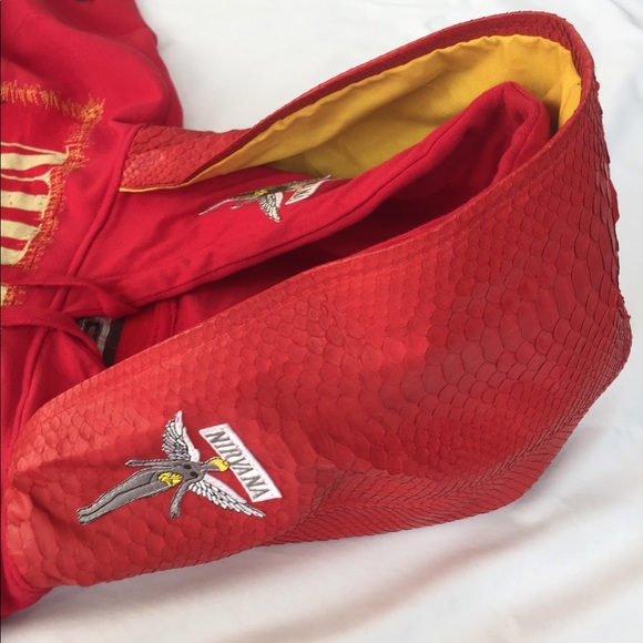 Kurt Cobain Nirvana Snakeskin Hoodie - Picture 9 of 16